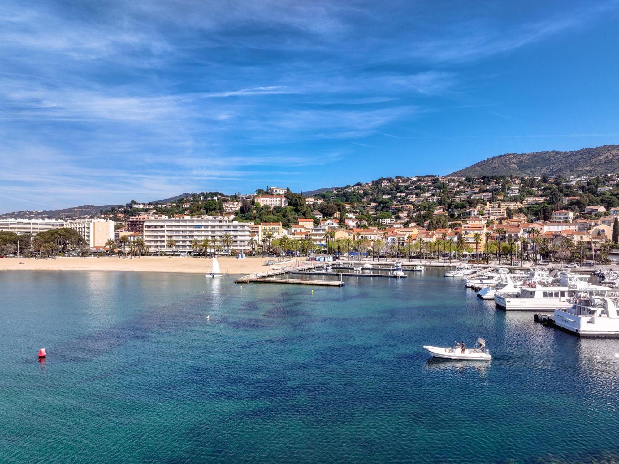Hotel Espadon Bleu Le Lavandou Eksteriør bilde