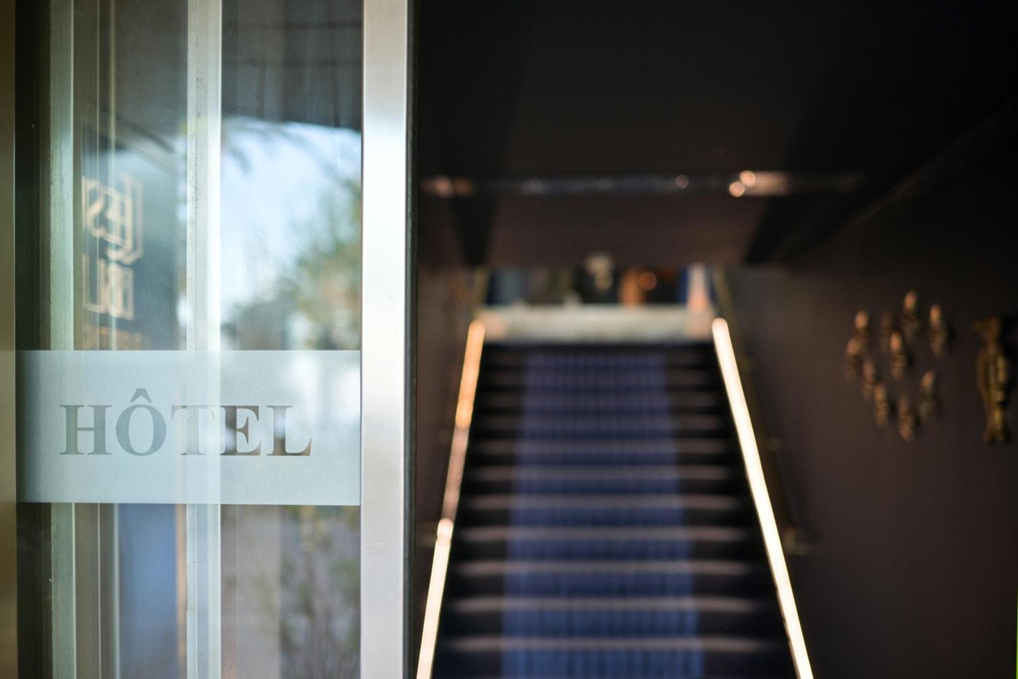 Hotel Espadon Bleu Le Lavandou Eksteriør bilde