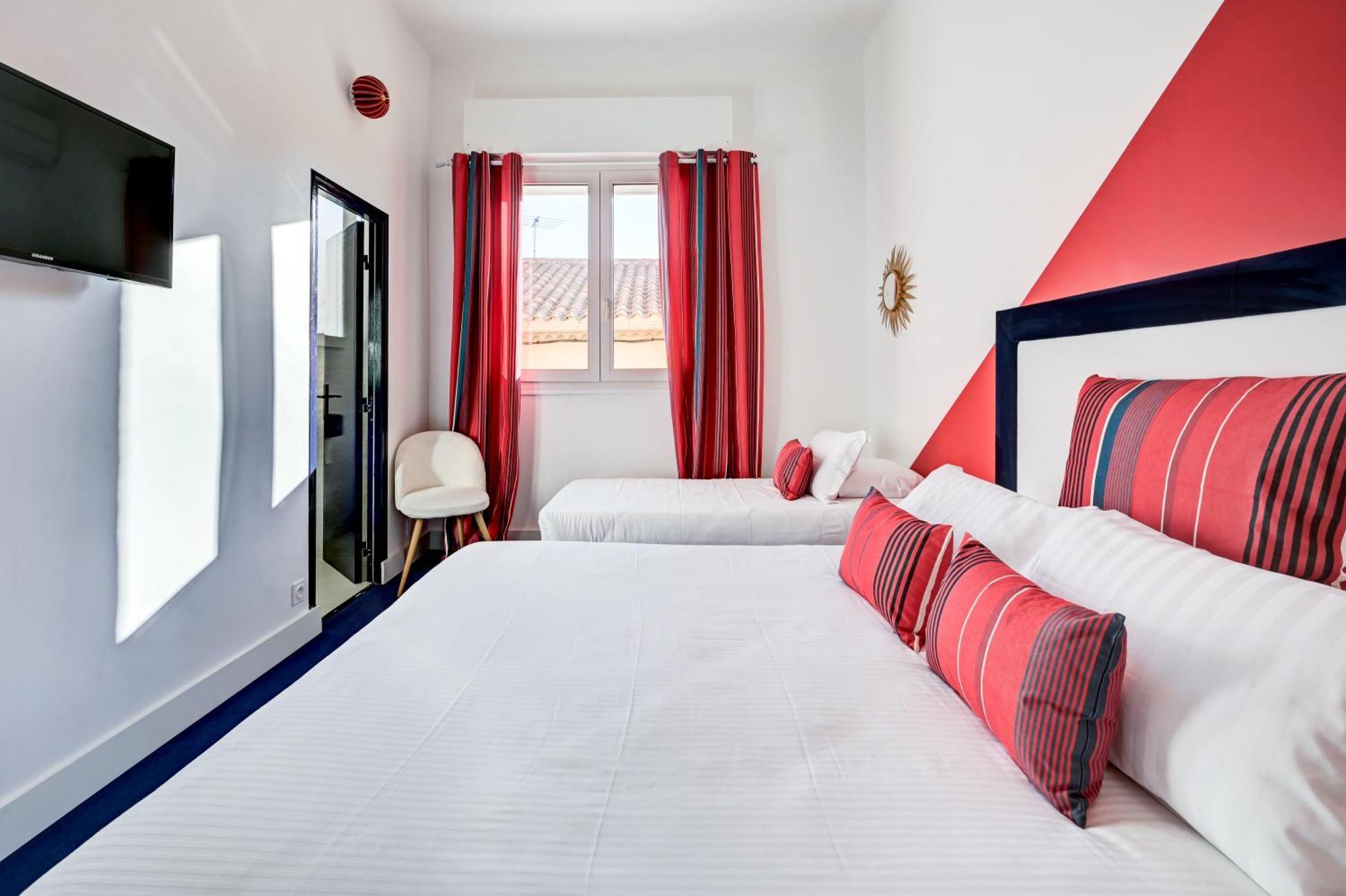 Hotel Espadon Bleu Le Lavandou Eksteriør bilde