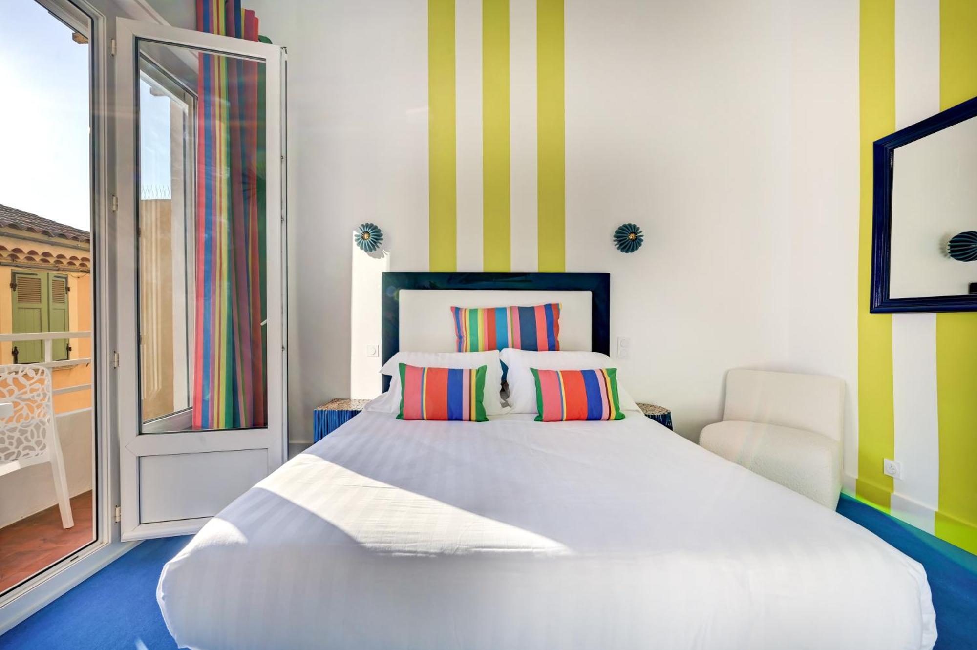 Hotel Espadon Bleu Le Lavandou Eksteriør bilde